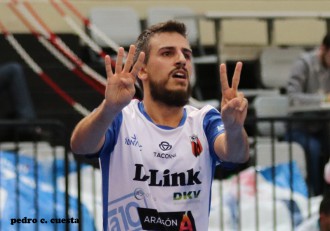 Carlos Retamar D-Link Zaragoza dedica el gol a Adrián Ortego